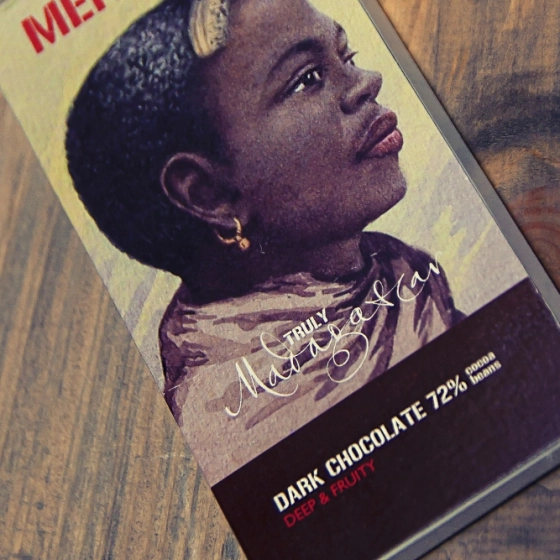Menakao czekolada deserowa 72% kakao z Madagaskaru