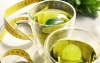 Czy zielona herbata odchudza? Ile filiżanek dziennie trzeba pić, by schudnąć?