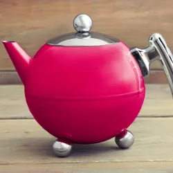 Bredemeijer Bella Ronde stalowy dzbanek pojemność 1.2 l kolor fuksja