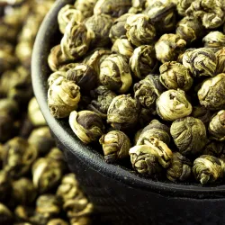 China Jade Jasmin Pearls waga 100