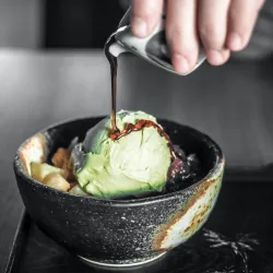 Syrop do kawy - przepis na czekoladowy, waniliowy i karmelowy syrop idealny również do lodów, ciast i naleśników