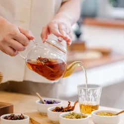 Dzbanuszki do herbaty, dzbanki, imbryki. Jaki wybrać? Który najdłużej utrzymuje ciepło?