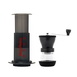 Zestaw Aeropress i młynek Hario Skerton Plus