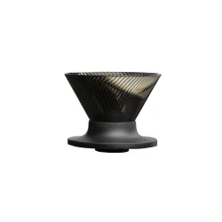 Hario dripper NEO 01 czarny – półprzezroczysty dripper z karbowanym stożkiem