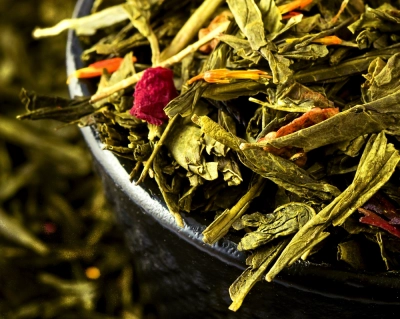 Zielona herbata z truskawką waga 100g