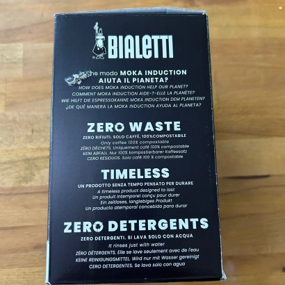 OUTLET Bialetti New Moka Induction Black pojemność 4 espresso - zdjęcie 1