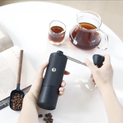 Timemore Chestnut C5S PRO młynek do kawy kolor czarny - zdjęcie 4