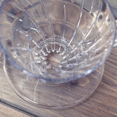 Hario dripper V60 plastikowy przezroczysty V02 - zdjęcie 4