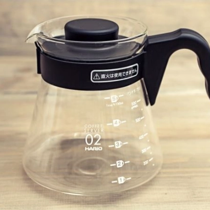 Hario V60 Coffee Server dzbanek szklany pojemność 450ml - zdjęcie 3
