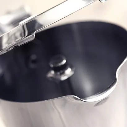 Giannini Giannina La Tradizione kawiarka stalowa na indukcję 6 tz / 300 ml srebrna - zdjęcie 4