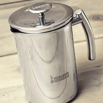 Bialetti Cappuccinatore Acciaio spieniacz do mleka na indukcję pojemność 6tz - zdjęcie 2