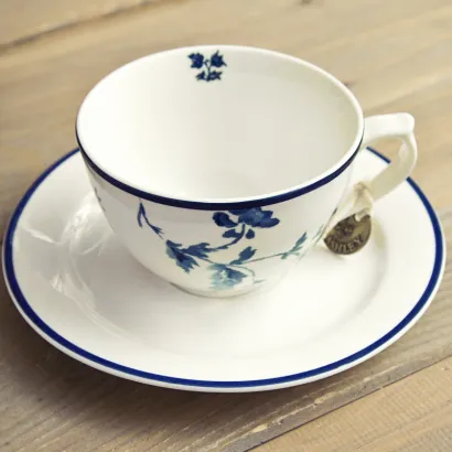 Laura Ashley China Rose filiżanka cappuccino 230 ml - zdjęcie 2