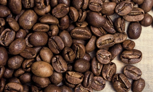 Ile kofeiny jest w kawie? Stężenie kofeiny w różnych rodzajach kaw