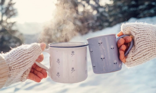 Zaśnieżeni - czyli jak kawą obronić się przed zimnem