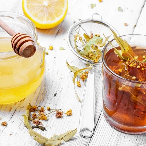 Przepis na herbatę na grypę z lipy i czarnego bzu