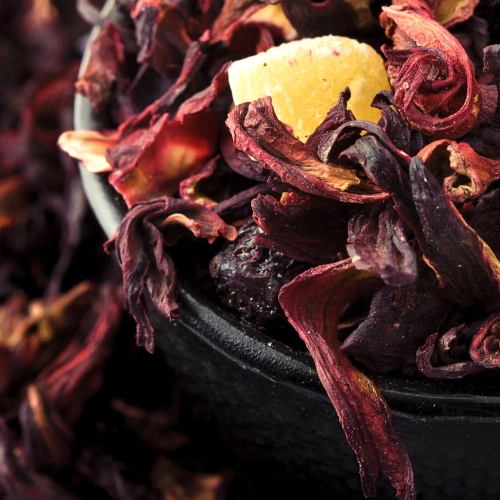 Herbatka owocowa Wiśnie w rumie z ananasem waga 100g