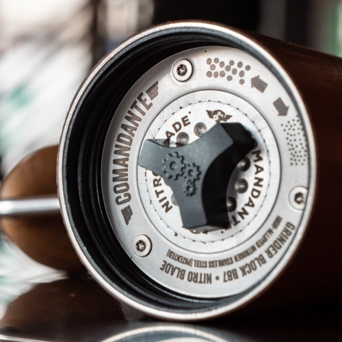 Jak czyścić elektryczny młynek do kawy?