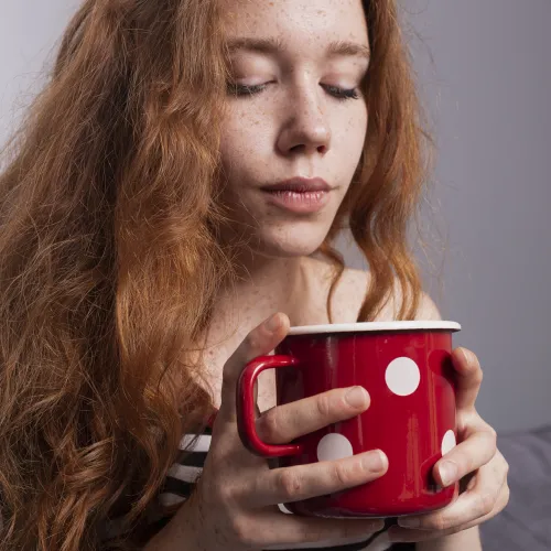Skutki uboczne kofeiny. Poznaj najważniejsze informacje i dowiedz się jak najlepiej pić kawę
