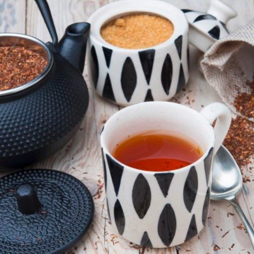 Afrykańskie herbaty: czerwona rooibos z RPA, kenijskie zielona oraz matcha w trzech odsłonach