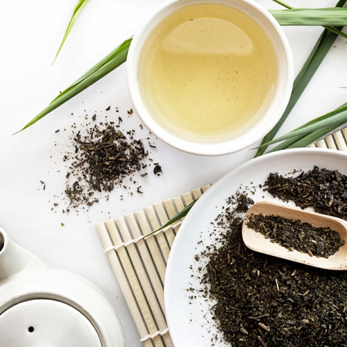 Wszystko o białej herbacie - odmiany, właściwości, jak parzyć