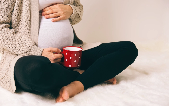 Bezpieczne herbaty w ciąży. Czy można pić czarną herbatę?