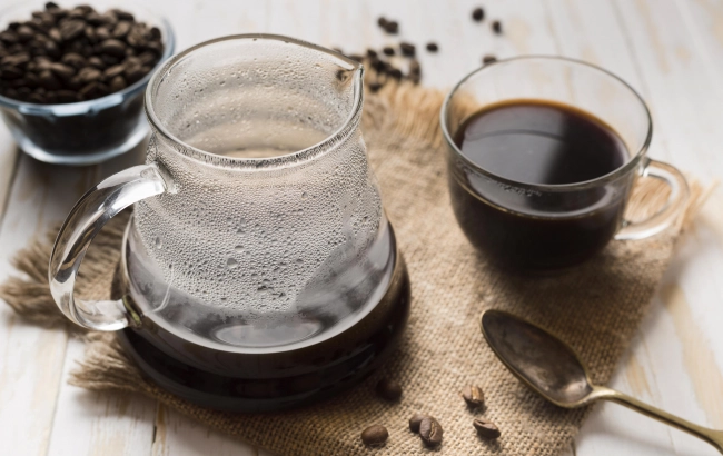 Proces dekofeinizacji - przebieg oraz wpływ na smak i aromat kawy