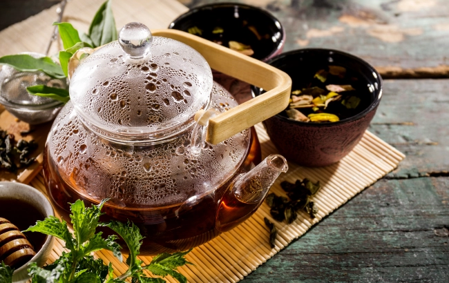 Herbata - właściwości zdrowotne i korzyści dla organizmu | kompendium wiedzy