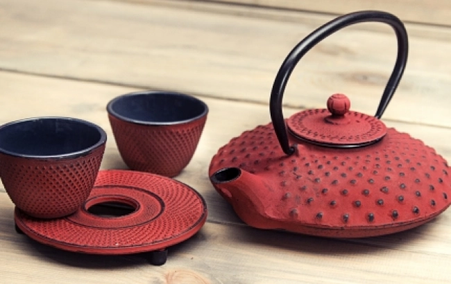 Dzbanek, czyli klasyczne naczynie do parzenia herbaty