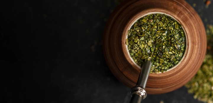 Jak parzyć yerba mate bez bombilli?