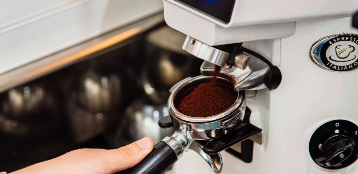 Jak zrobić idealne espresso w domu?
