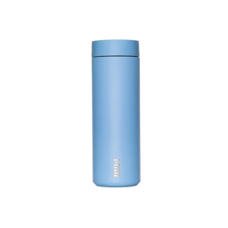 MiiR 360 Traveler 350 ml morski – błękitny kubek z zakręcaną pokrywką, przód